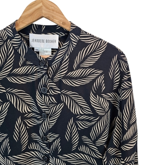 Jeannene Booher Silk Leaf Print Shirt Womens Sz 14 Black Button Up Split Hem - Picture 7 of 12